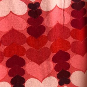 NWOT Lularoe tall and curvy Leggings hearts